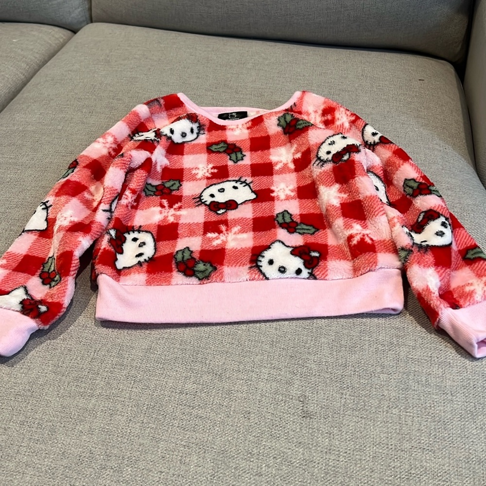 Hello kitty Christmas sweater size 4 toddler girl. Pink and red.